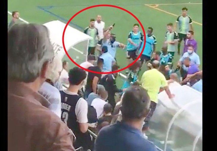 Невидени сцени во Португалија: Фудбалери се тепаа, полицајци пукаа во воздух, едниот впери пиштол кон играч (ВИДЕО)