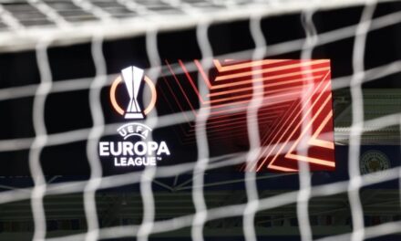 Лига Европа – Барселона налета на Наполи и Елиф Елмас , Динамо Загреб против Севиља