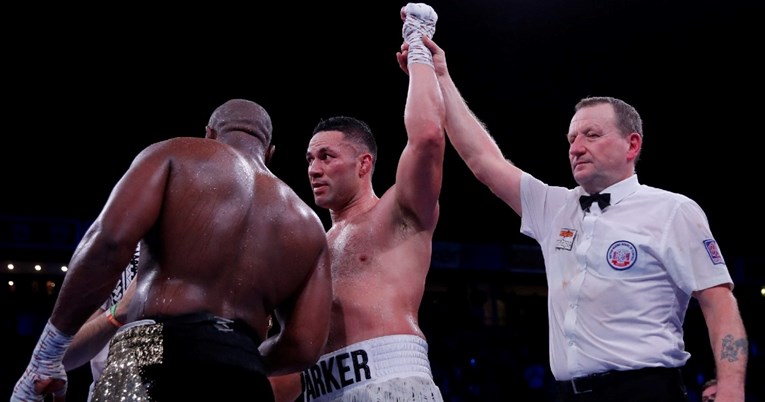 Паркер го победи Чисора во еден од најдобрите боксерски мечеви во годинава со одлука на судиите