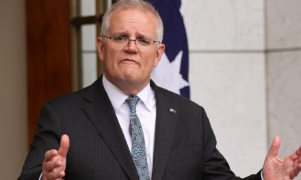 Премиерот на Австралија: Ѓоковиќ мора да замине што поскоро
