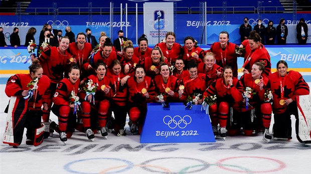 Канаѓанките освоија злато во хокеј!