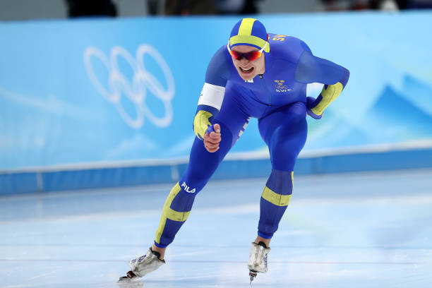 Златен медал и нов олимписки рекорд за Нилс ван дер Поел во брзо лизгање