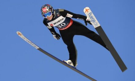 Линдвик светски шампион во скијачки летови