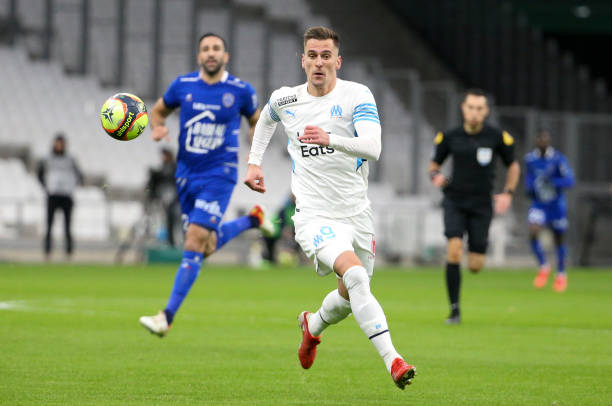 Олимпик Марсеј со победа над Брест се врати на 2-ро место во Лига 1