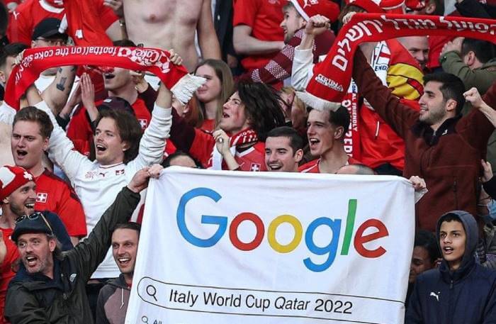 (ФОТО) Швајцарските навивачи со досетлив транспарент ја исмеваа Италија
