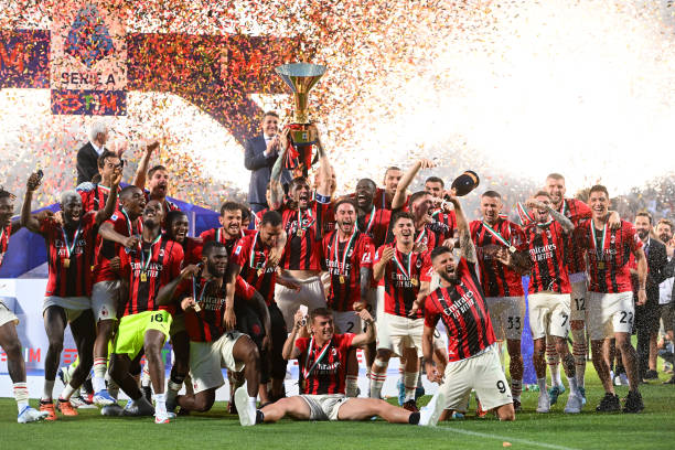 Милан повторно на тронот во Италија. Се слави 19. титула