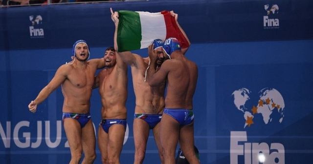 СП: Италија ја победи Унгарија и се пласира во полуфинале на СП во Будимпешта