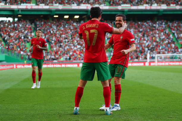 (ВИДЕО) Португалија без мака ја победи Чешка, Шпанија славеше на гости кај Швајцарија