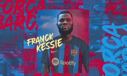 Френк Кеси е првото засилување за Барселона