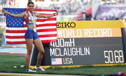 (ВИДЕО) Американката Меклафлин го урна сопствениот светски рекорд