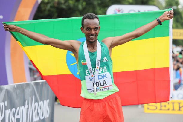 Тола од Етиопија освои златен медал во маратон на СП