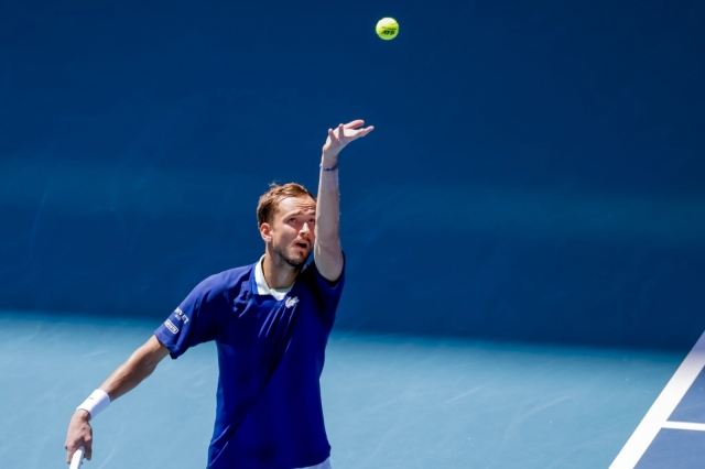Медведев со триумф над Фриц до полуфинале во Синсинати