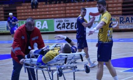 (ВИДЕО) Хорор повреда-Босански ракометар ја скрши ногата