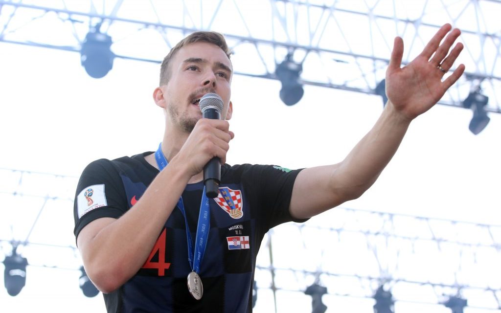 Со Хрватска беше втор во светот, а сега си ја спасува кариерата: Ќе игра бесплатно за нисколигаш