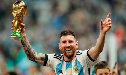 Меси се премисли после триумфот-ќе продолжи да игра за Аргентина