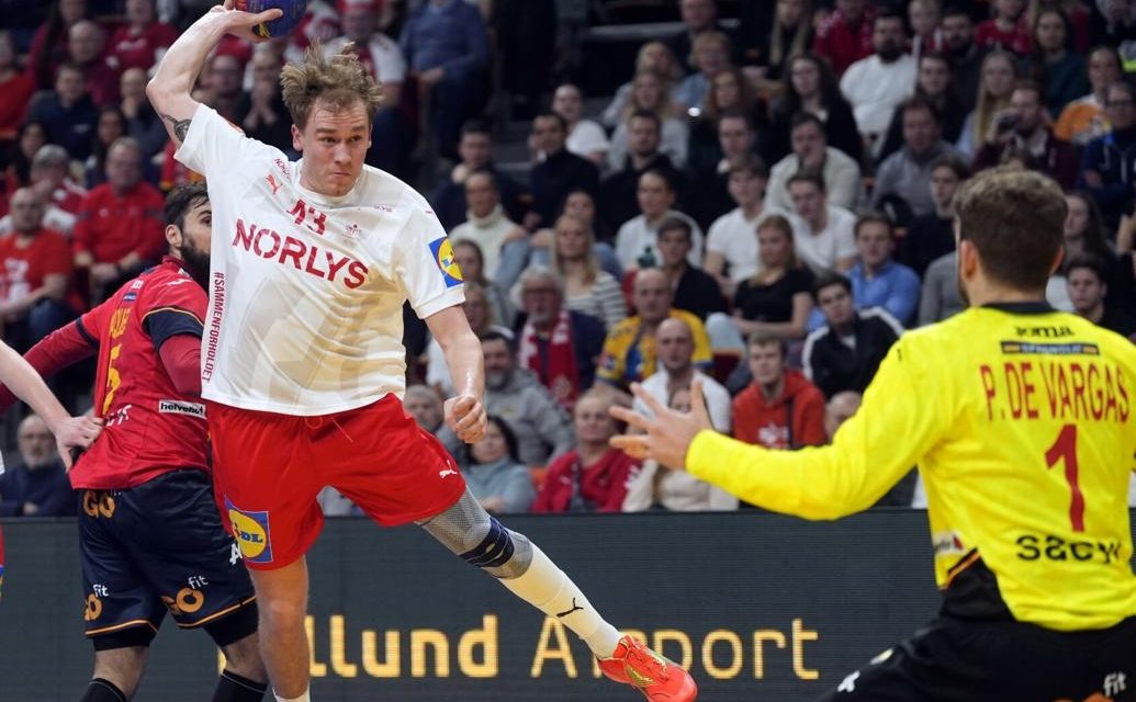 Данска е во финале, во потера по трета мундијалска титула по ред