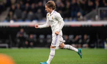 (ВИДЕО) Реал Мадрид убедливо го совлада Елче