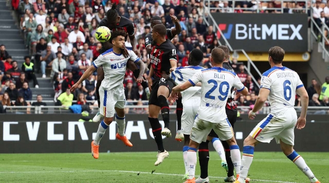 (ВИДЕО) Милан се врати на победите, Леао двоен стрелец