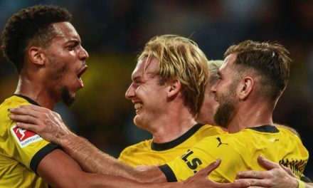 (ВИДЕО) Борусија Дортмунд со играч помалку победи на гости кај Хофенхајм