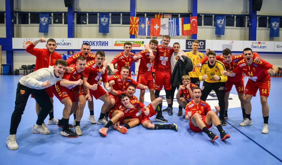 Македонските кадети го совладаа Косово и обезбедија пласман на ЕП