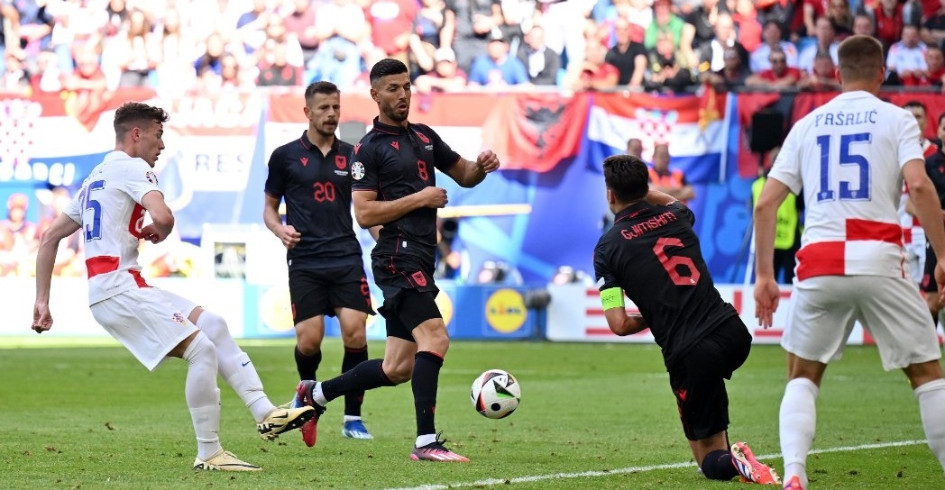 (ВИДЕО) Албанија со гол во 95 мин. освои бод, одигра реми со Хрватска