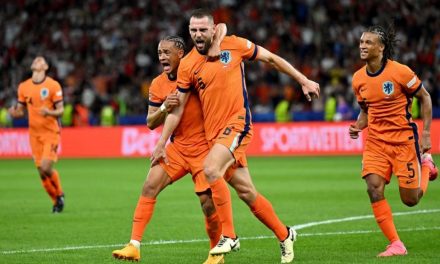 (ВИДЕО) Холандија за шест минути со пресврт до триумф над Турција