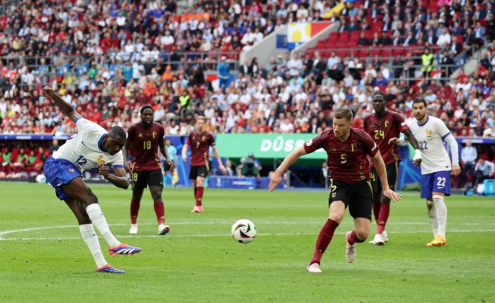 (ВИДЕО) Франција со автогол ја совлада Белгија и се пласира во четвртфинале на ЕП